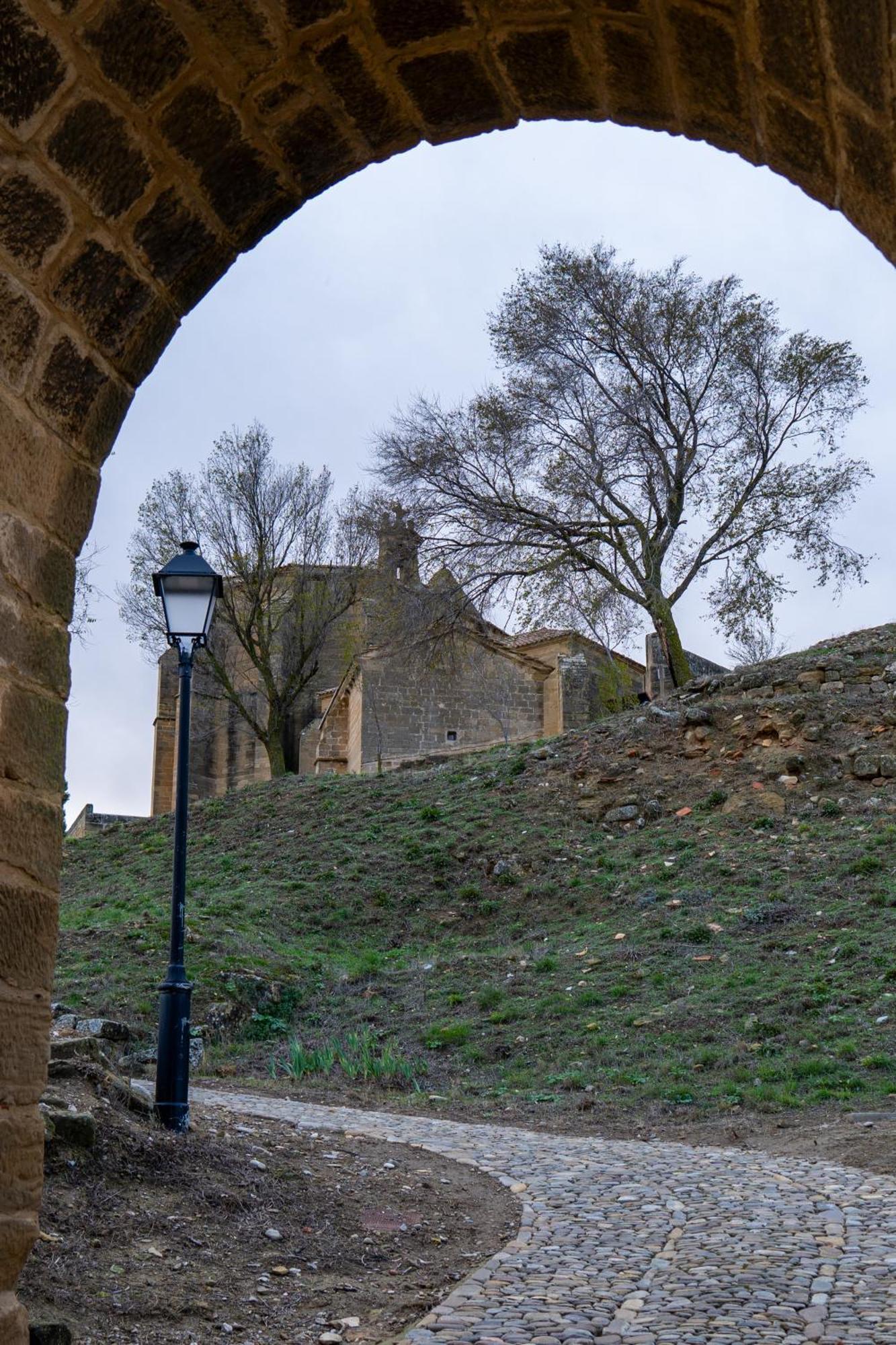 Отель Eth Rioja Аро Экстерьер фото